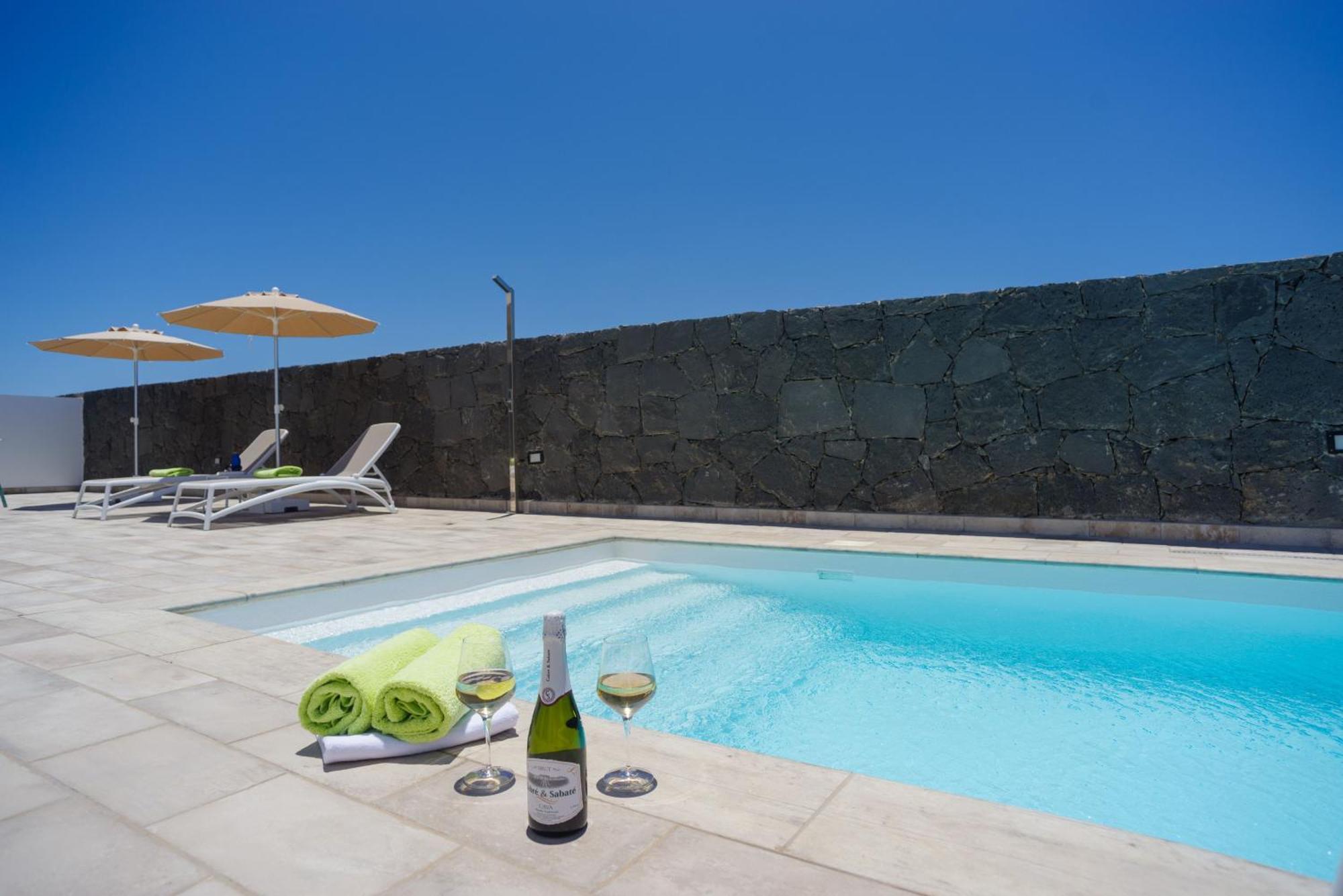 Ereza Villas Artenara Playa Blanca  Exterior photo